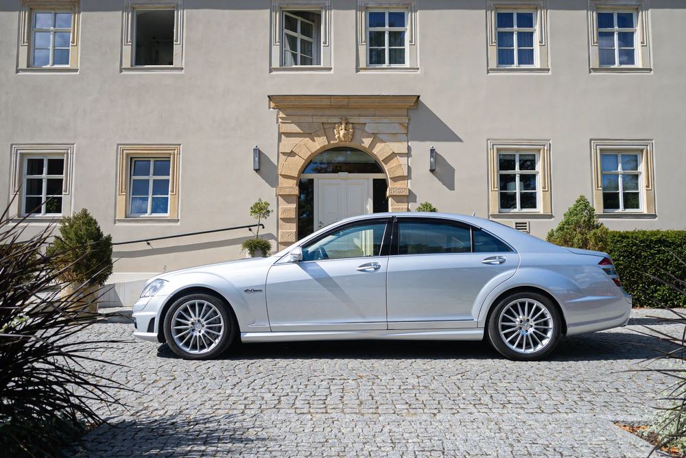 Mercedes-Benz Klasa S Mercedes-Benz S63L AMG W221 z 2007 roku, Iridium Silver - Metallic