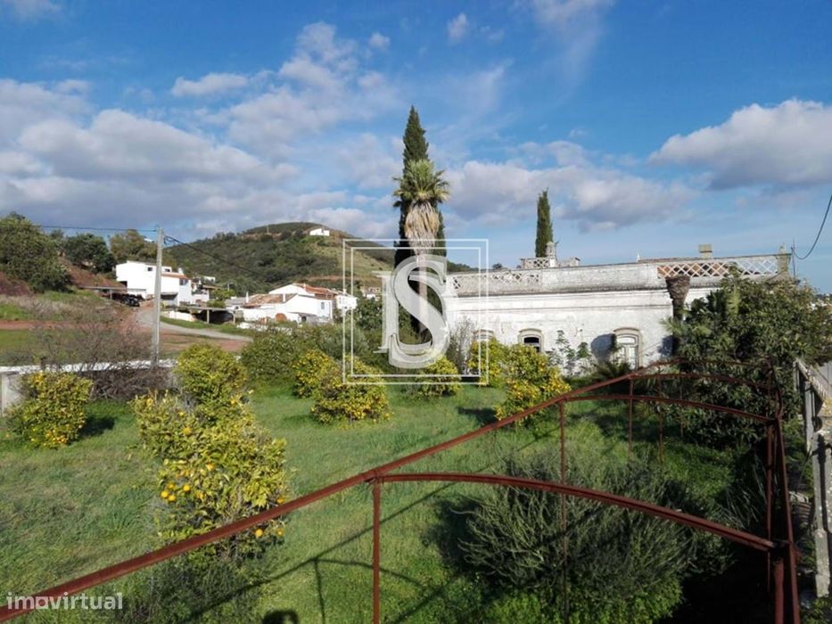 Moradia Isolada T4 em Santa Catarina da Fonte do Bispo