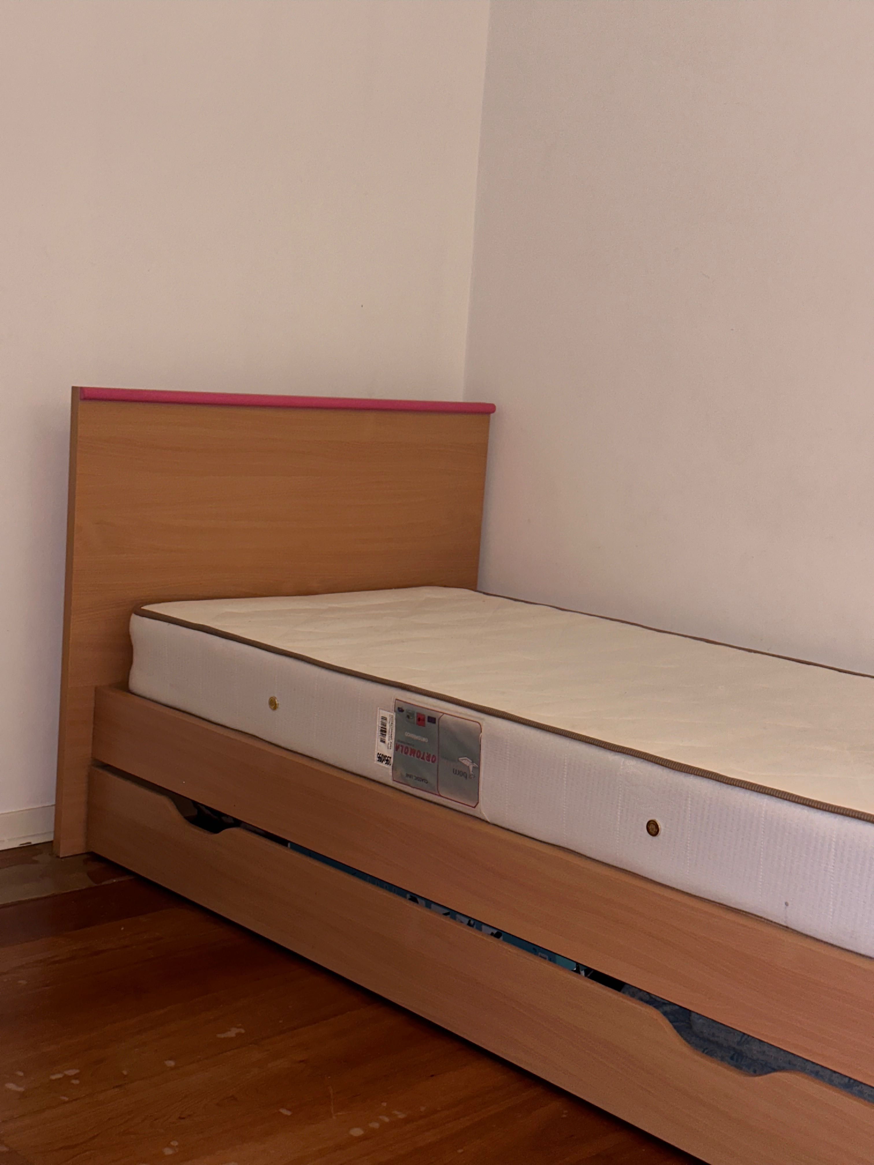 Cama solteiro com gavetão em ótimo estado (oferta de colchão)