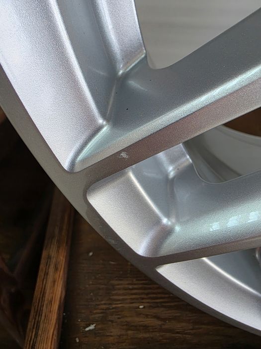 Oryginalna Felga Alufelga Audi Q7 4M 20 Cali 4M0601025Q Et 33