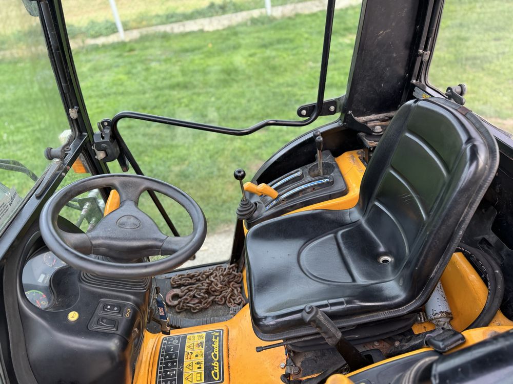 Traktor cub cadet 6000 4x4