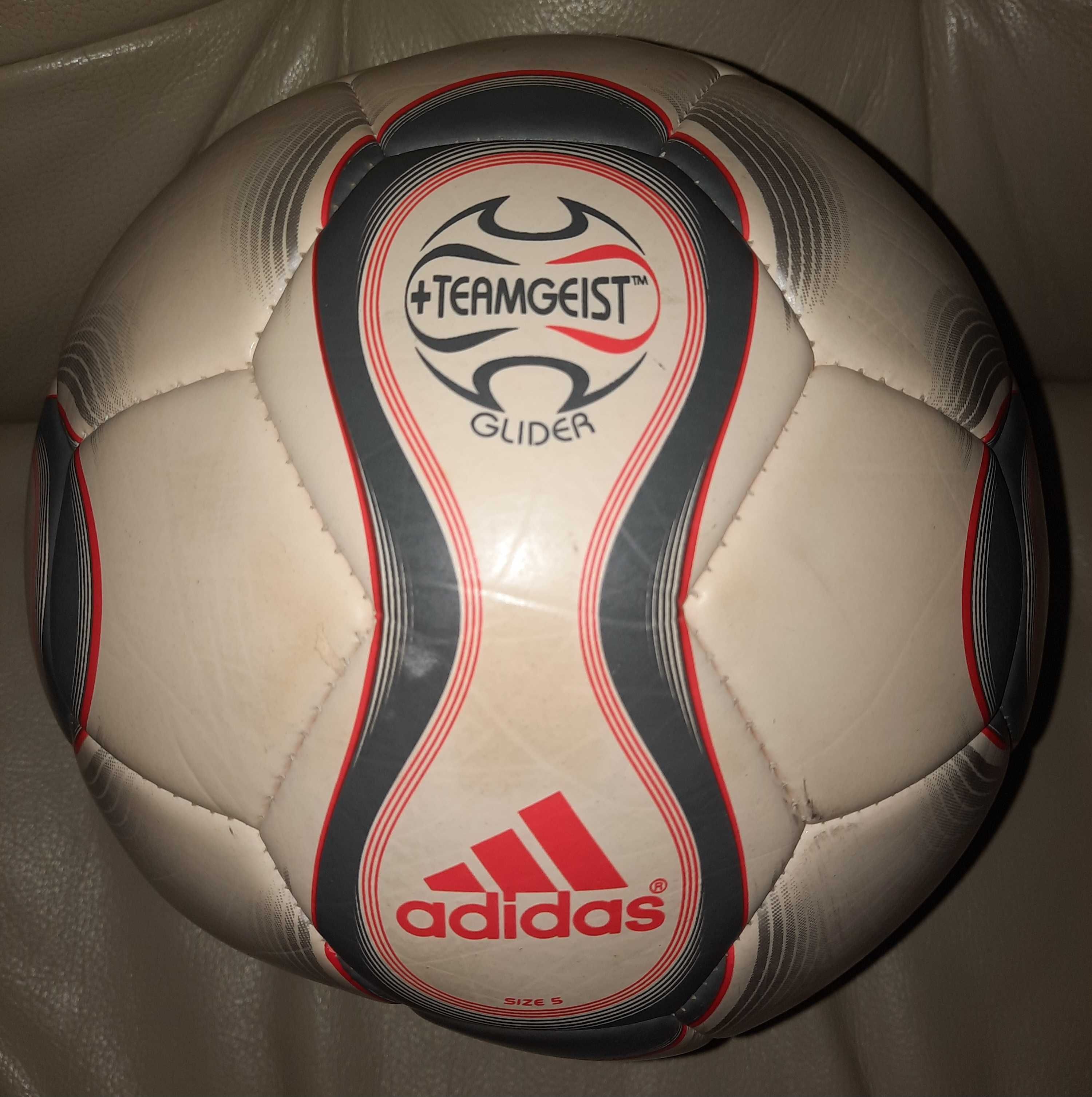 Футбольный мяч Adidas +TEAMGEIST GLIDER Size 5 ЧМ 2006 (Новый)