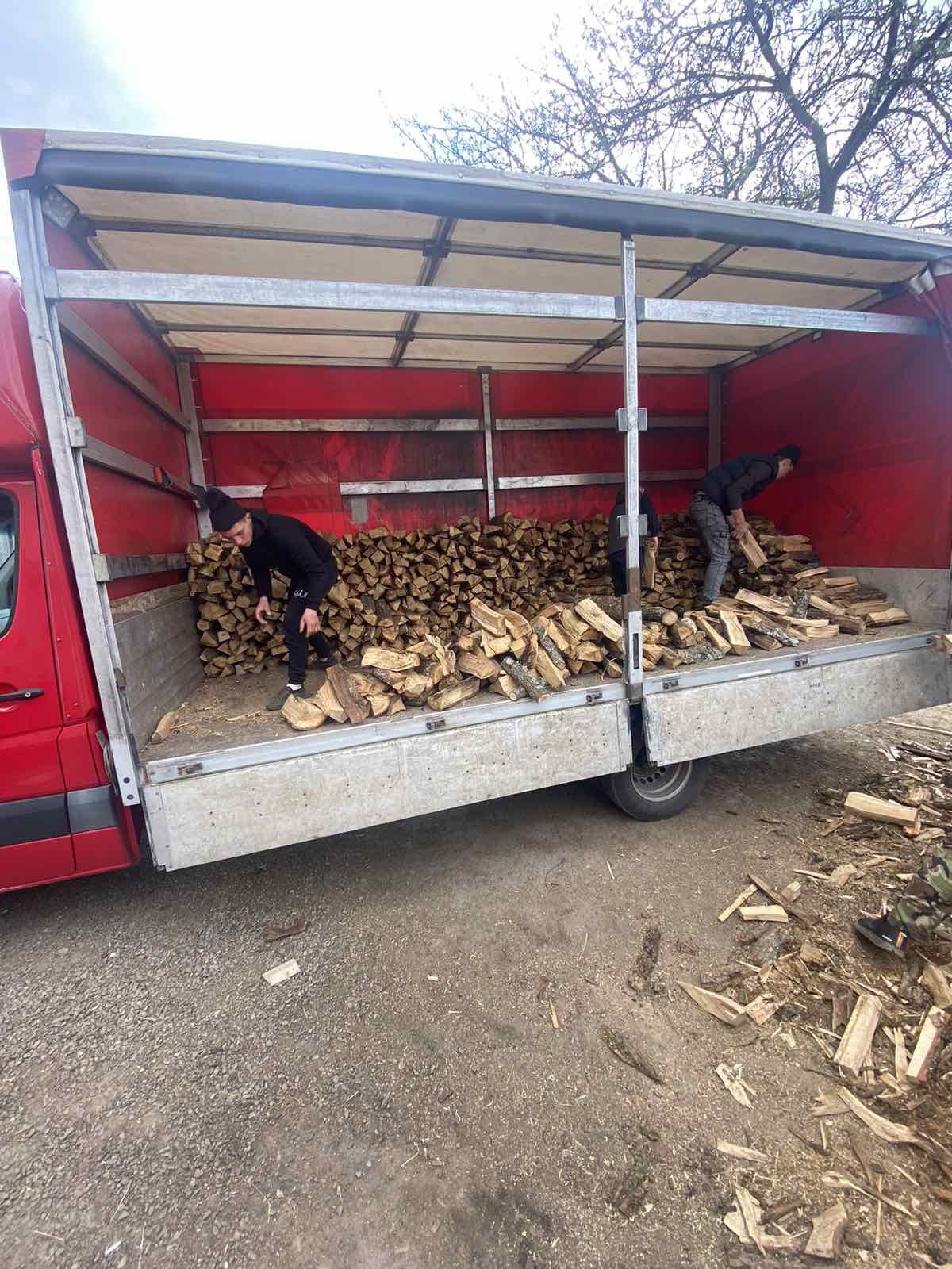 Вантажні перевезення,Гідроборт,Грузоперевозки,Перевозки,Перевезення