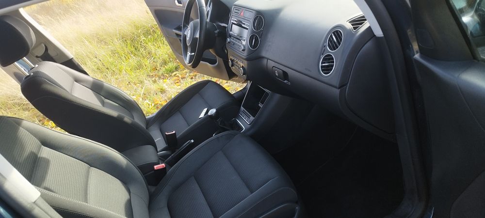 Volkswagen Golf 6 plus 1,6 TDI  2011r. mały przebieg