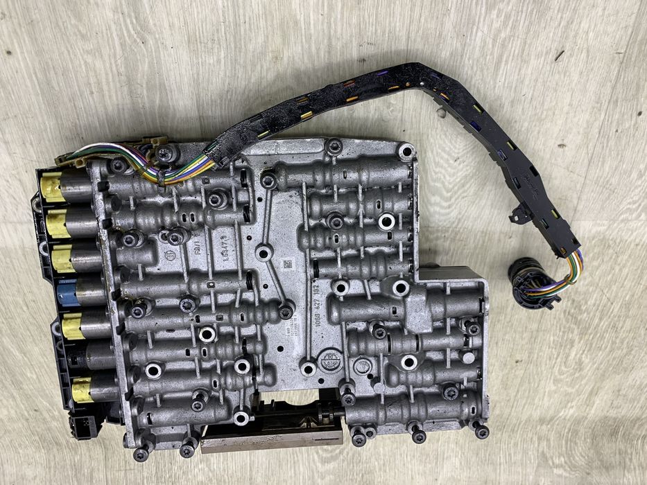 Гідроблок Акпп мехатронік Audi A6 C6 1068427182 ауді гидроблок