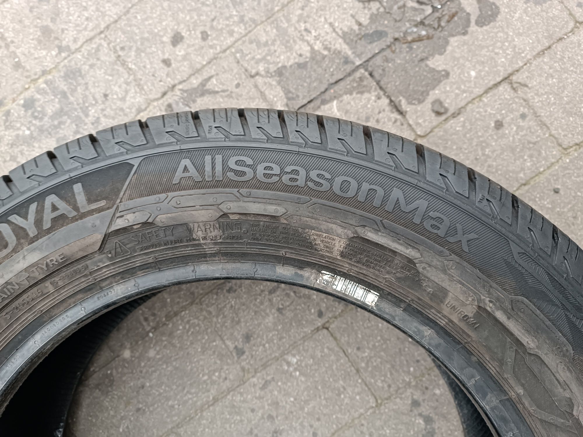 195/65R16C Uniroyal AllSeasonMax