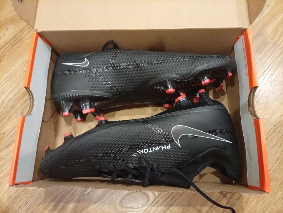 Бутси Nike Phantom GT2 Academy DF