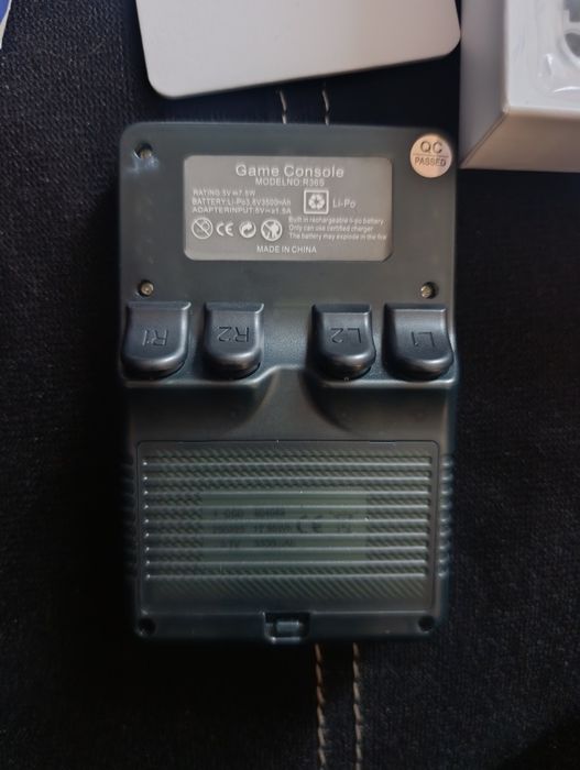 Konsola Game Master R36S