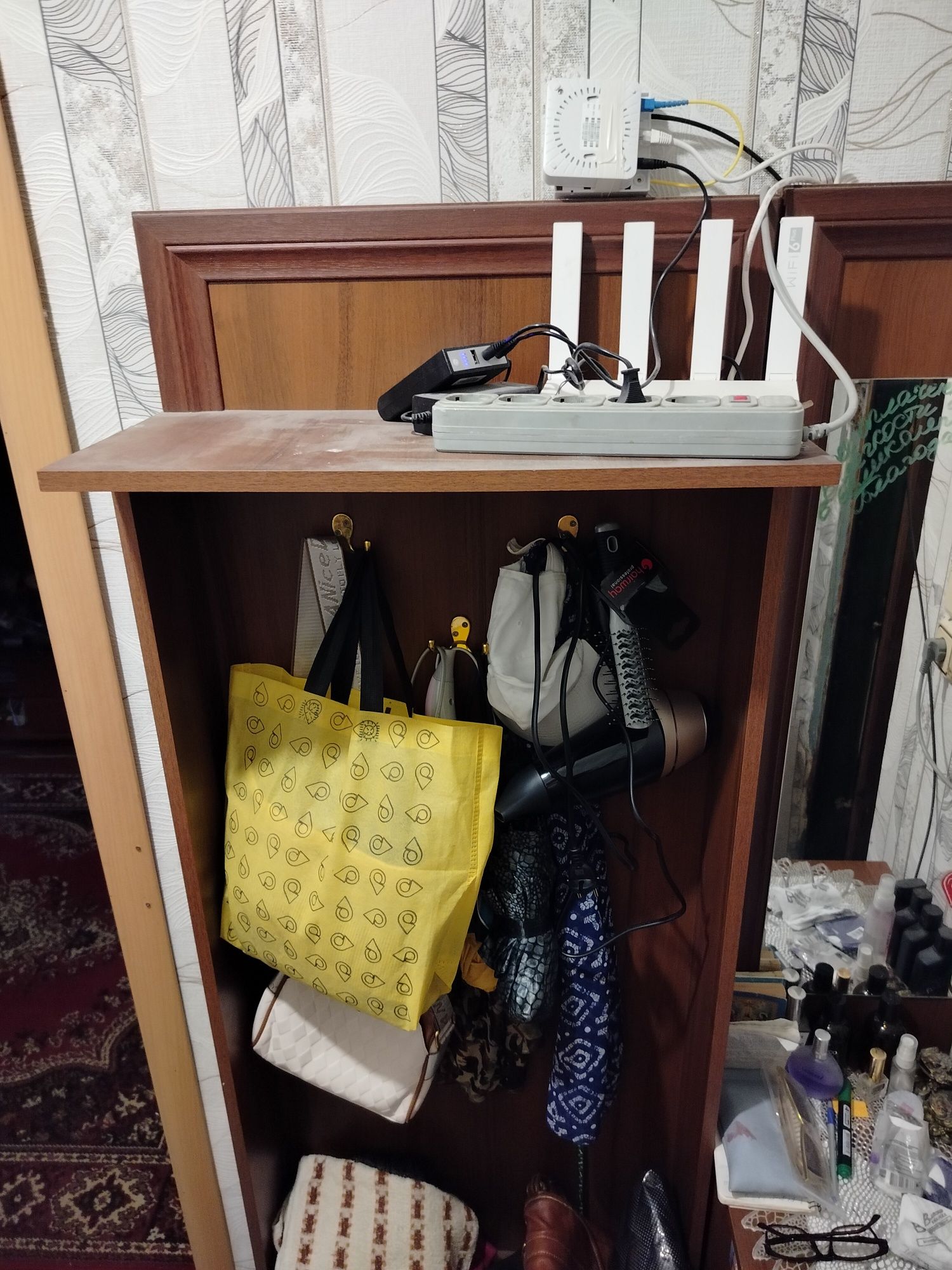 Мебель Прихожая б/у