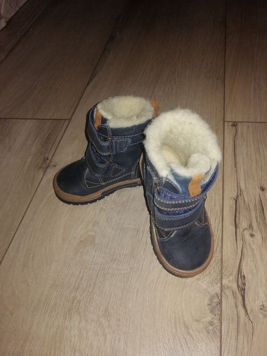 Kozaczki dla chłopca Firmy Bartek rozm 23