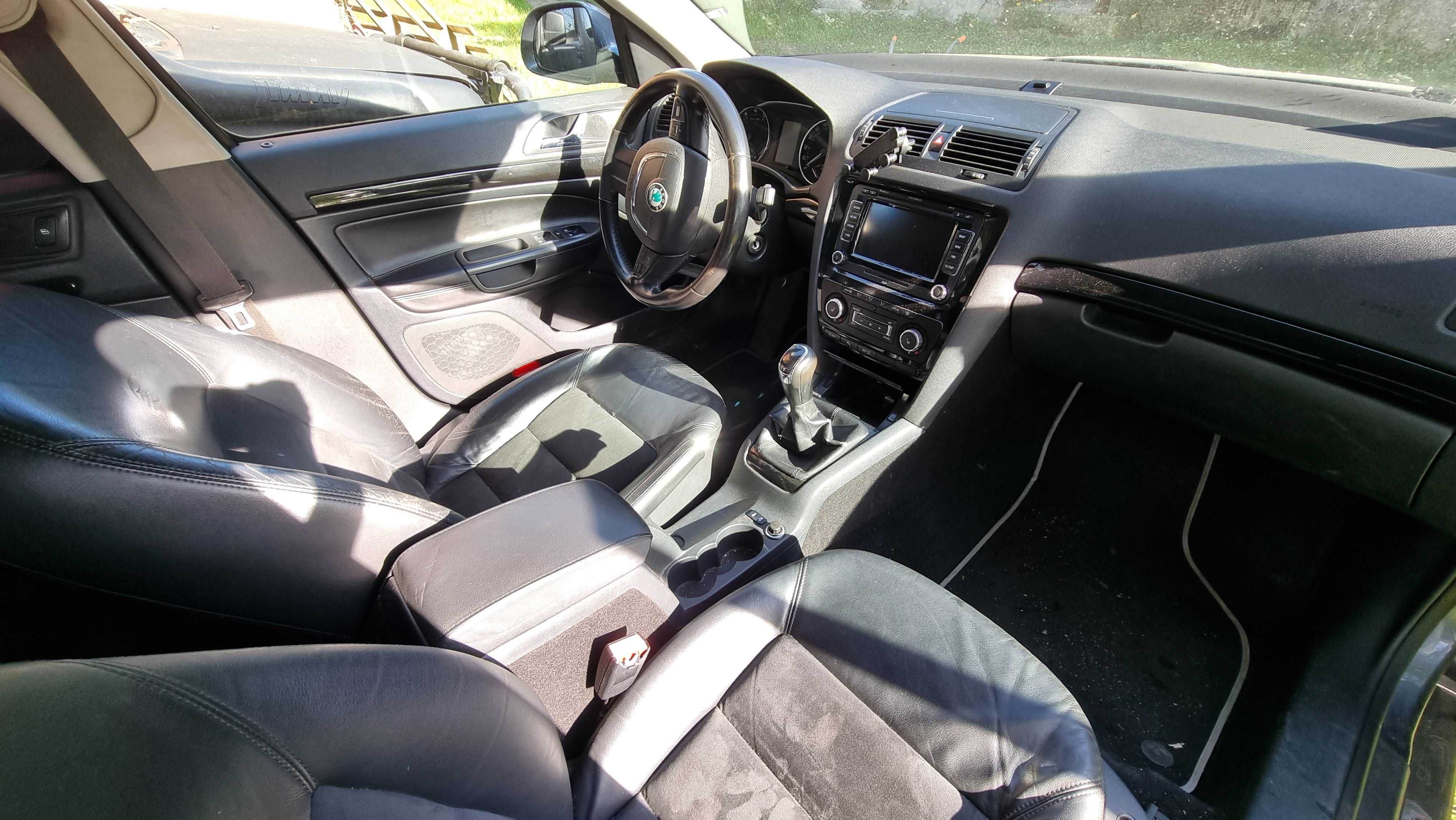 Skoda Octavia Scout 1.8T 180KM | Uszkodzona | Silnik w bagażniku