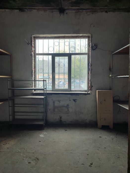 Оренда складу + офіс, 275 м2 + кран балка