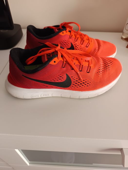 Sapatilha Nike em bom estado