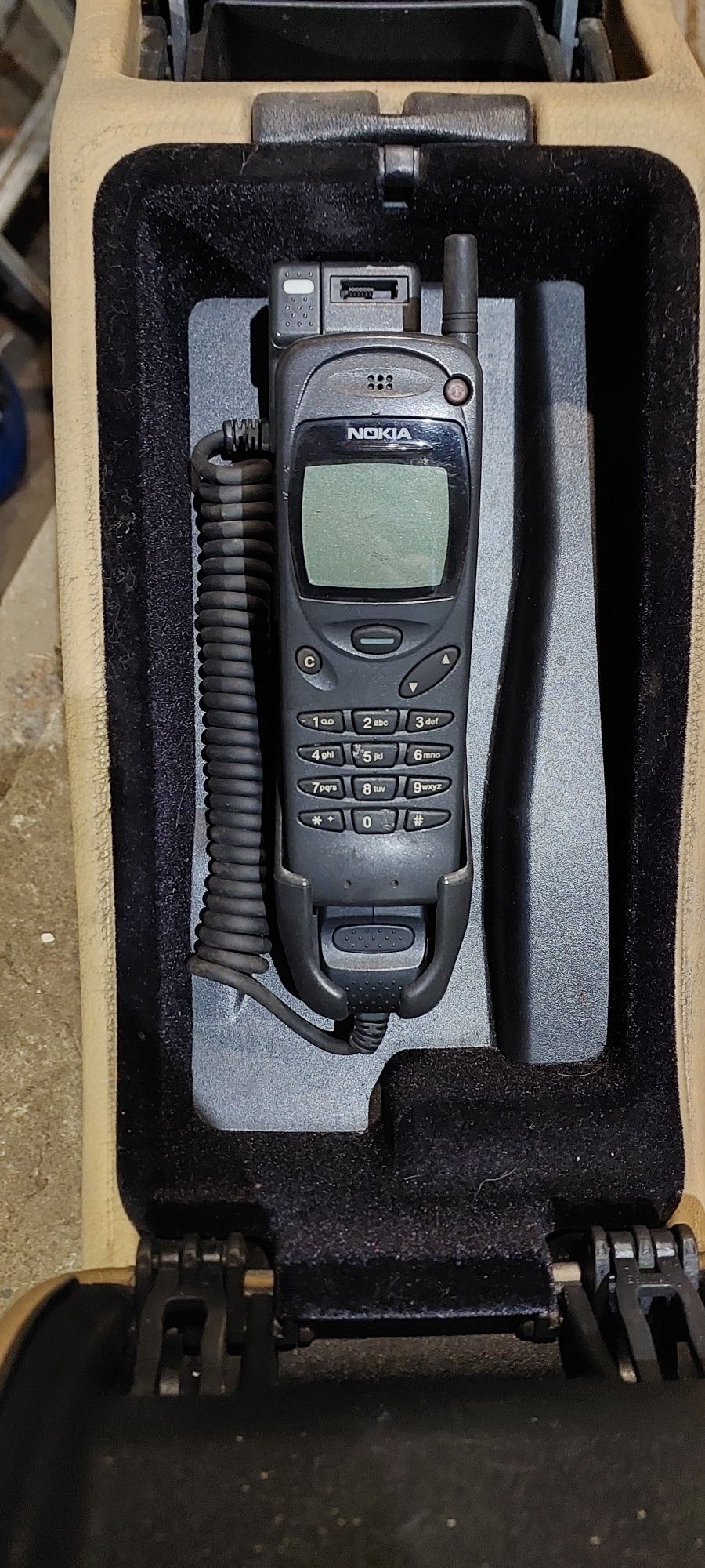 2 x Telefon Mercedes Nokia 3110 z W210 kompletne Eclasa okular