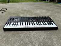 Klawiatura Akai mpk249