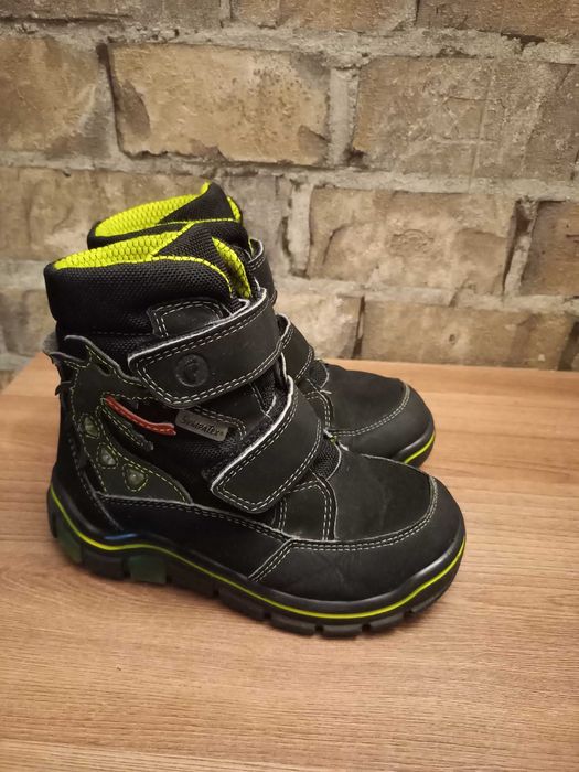 Зимние ботинки  ricosta grisu на липучках с лампочками.