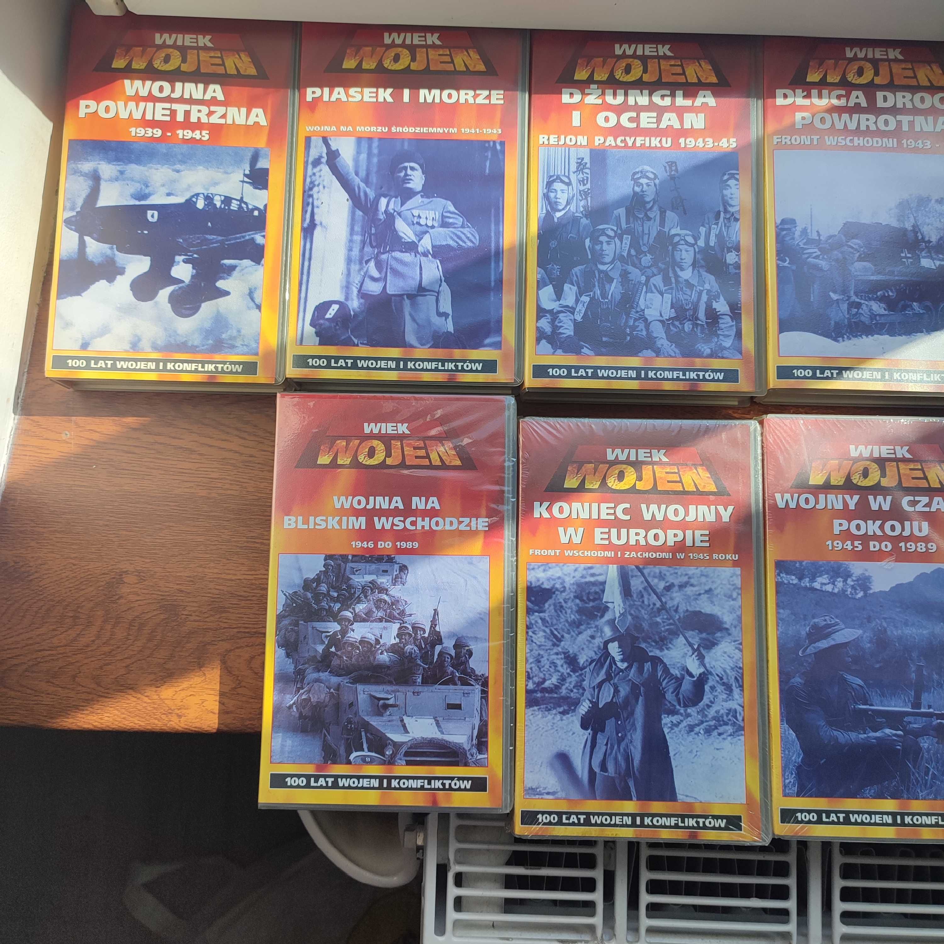 Kolekcja VHS Wiek Wojen 14 szt 6 szt zafoliowane