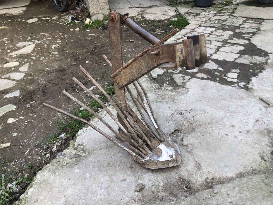 Мотоблок zubr