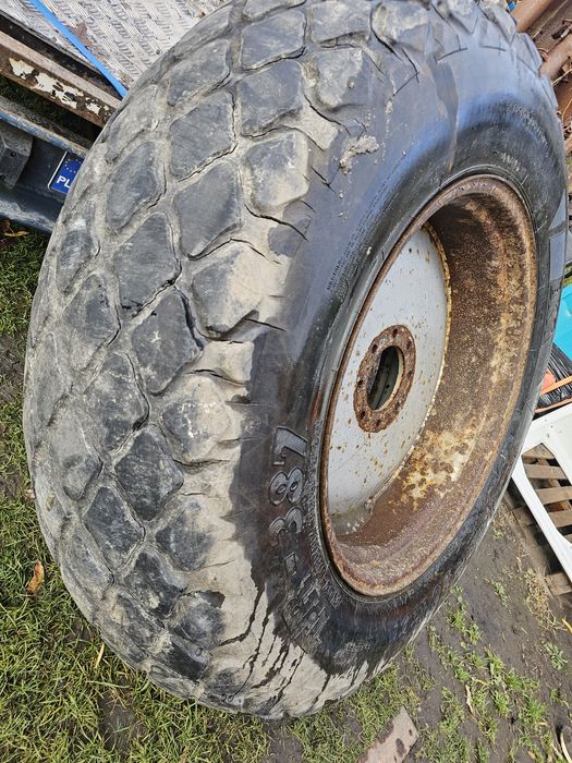 Kola opony felgi trawiaste new holland