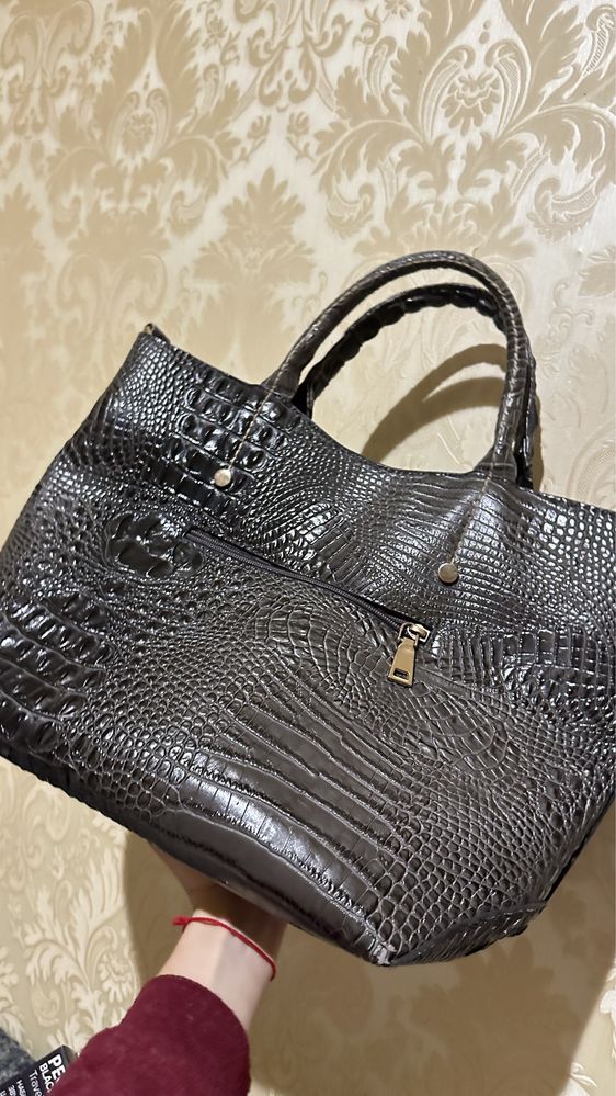 GIVENCHY dag сумка жіноча, крокодил