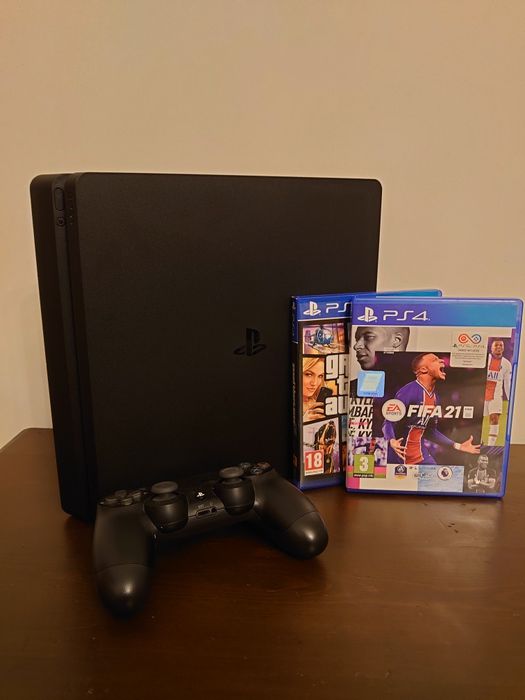 Playstation 4 Slim