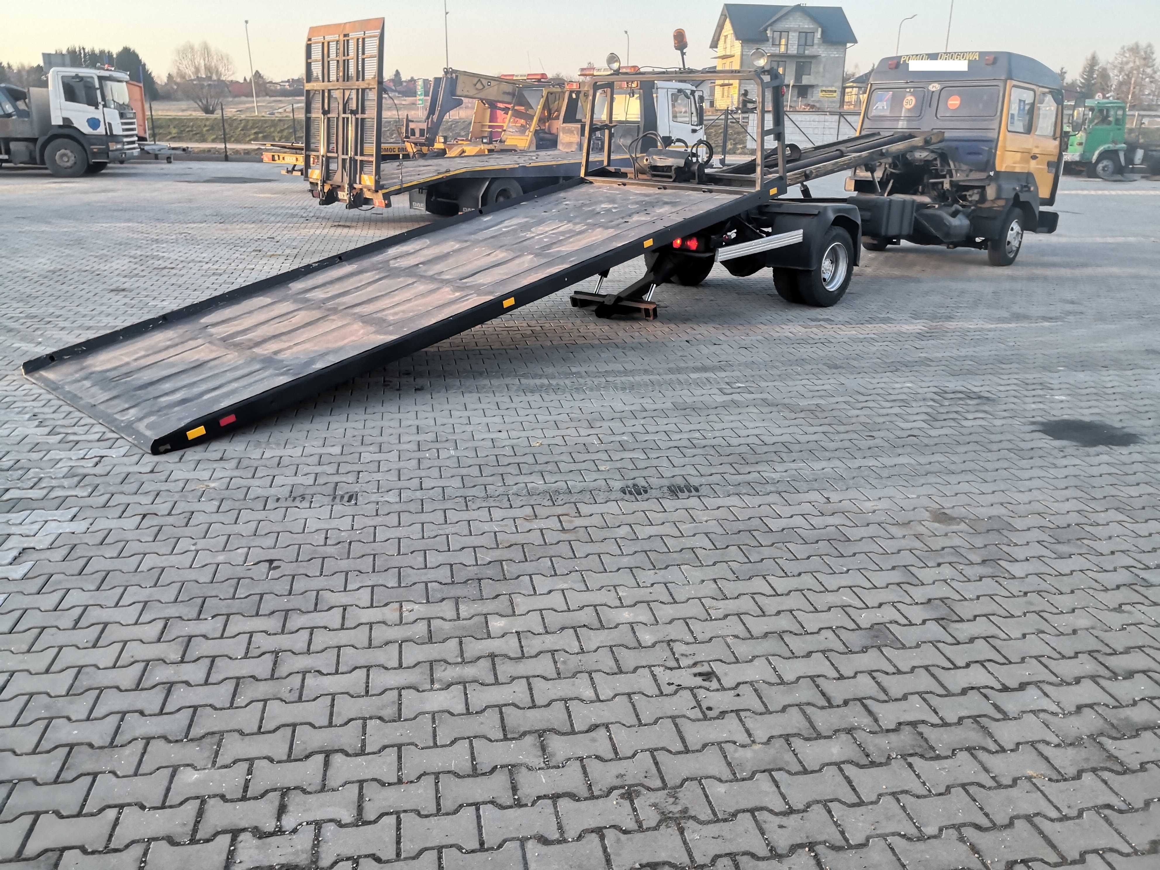 laweta RENAULT MIDLINER PŁYTA HYDRAULICZNA autolaweta pomoc drogowa