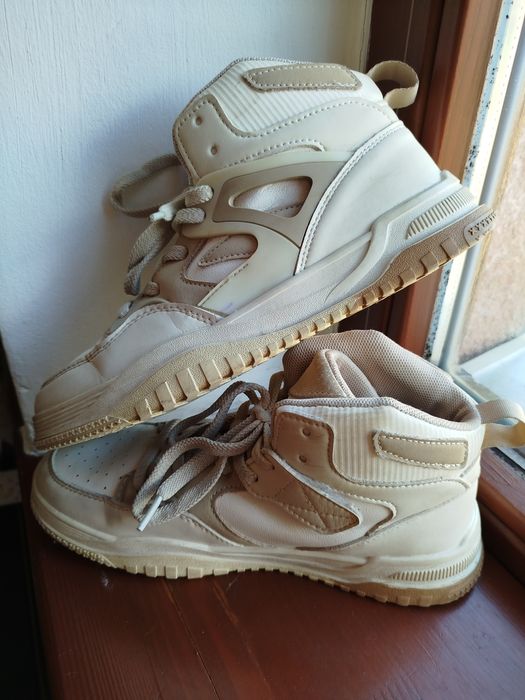 Кросівки,хайтопи р.37