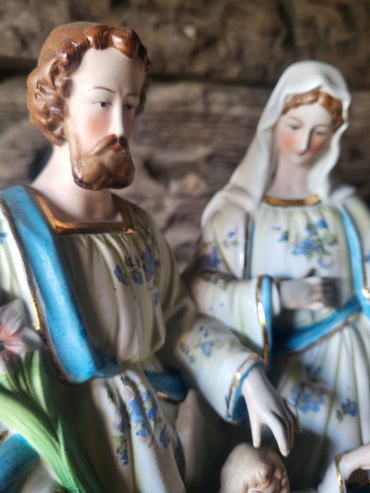 Biskwit Święta Rodzina z porcelany
