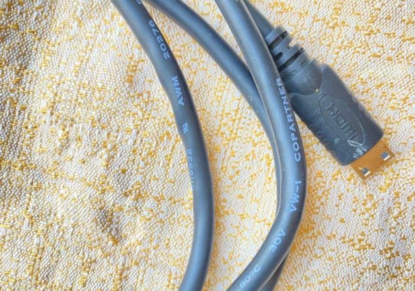 HDMI кабель