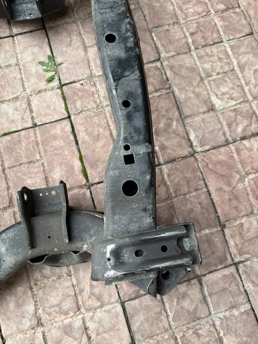 Подрамник/підрамник Dodge Charger/Challenger, Chrysler 300, 68185029AA