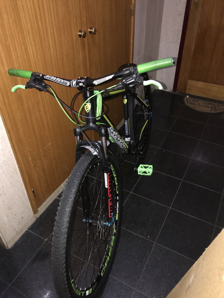 Bicicleta berg 29