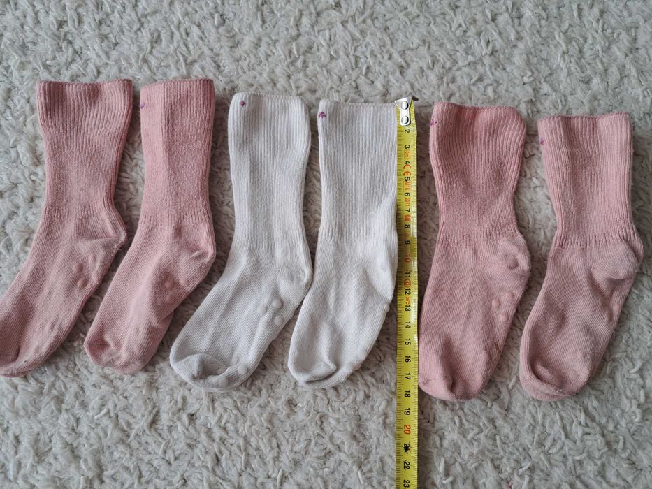 3 par Skarpetki dla dziewczynki rozmiar 22-24 H&M