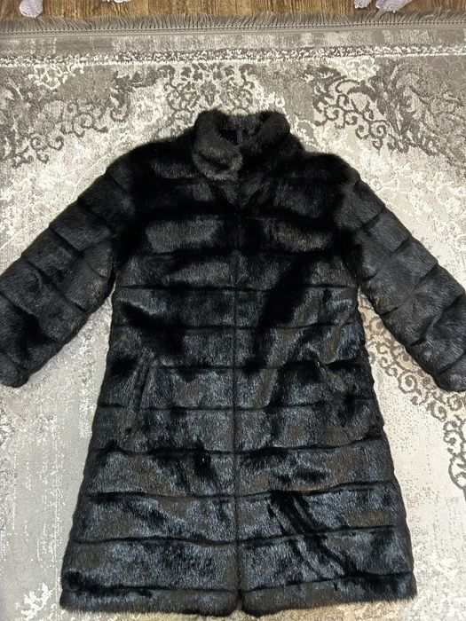 Демісезонна шуба для жінок