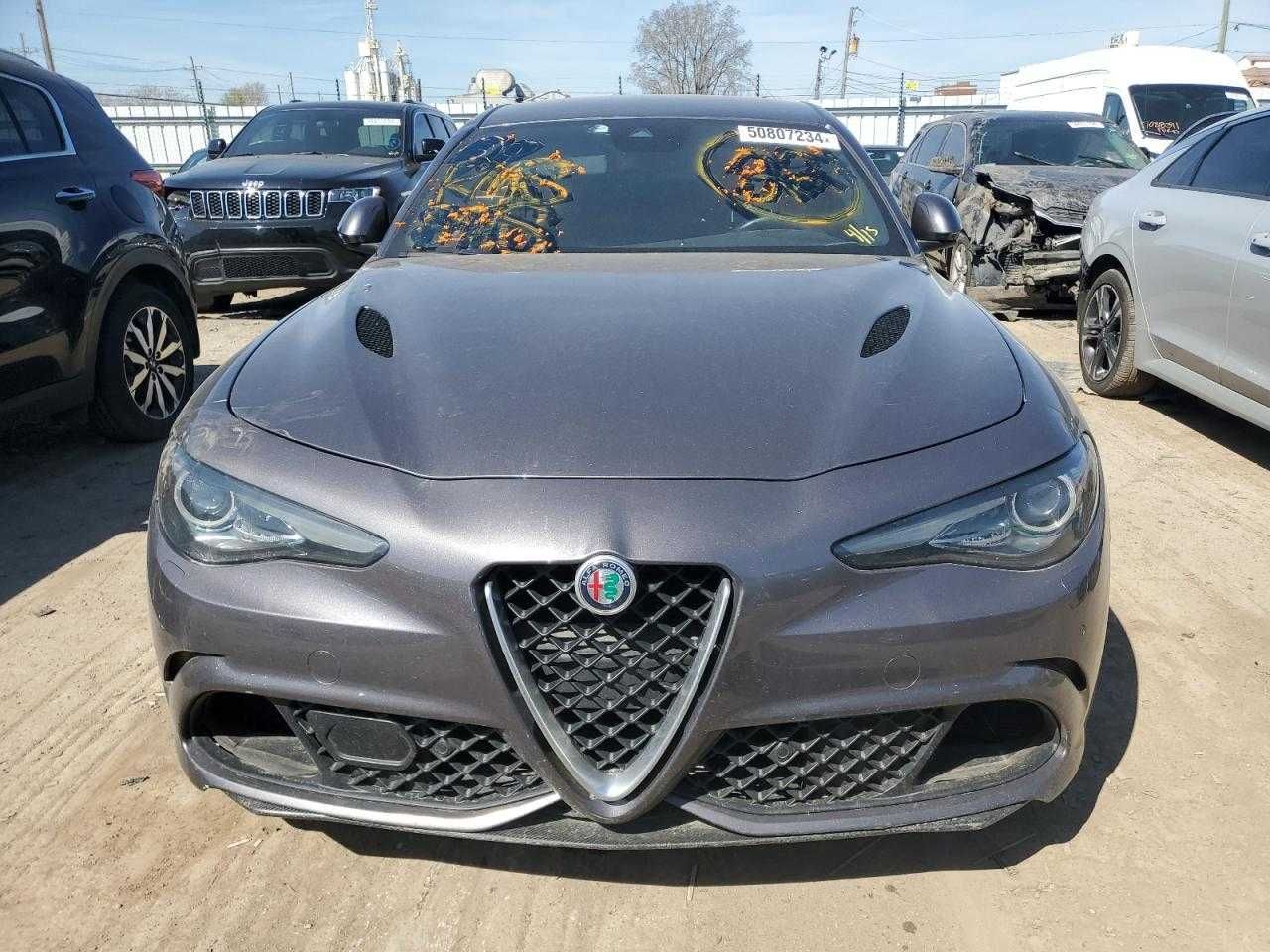 Alfa Romeo Giulia Quadrifolio 2017