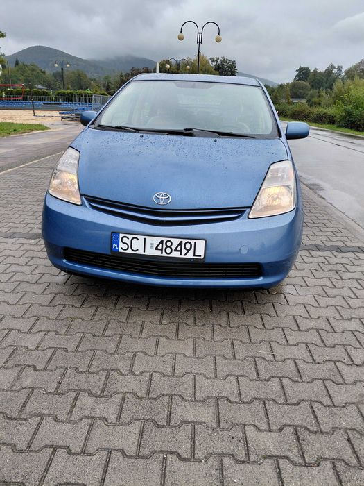 Toyota prius 2 hybryda