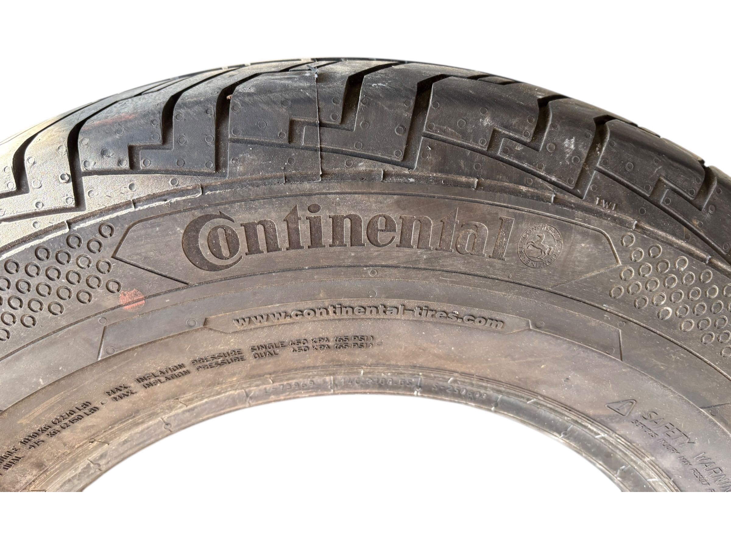 215/70/15C CONTINENTAL VAN CONTACT 100 109/107S 22 ROK