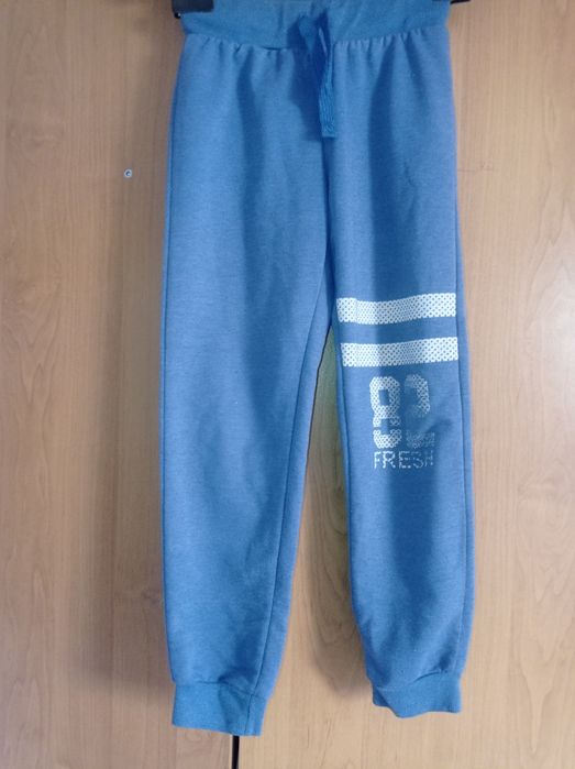 Spodnie dresowe chłopięce dresy 122
