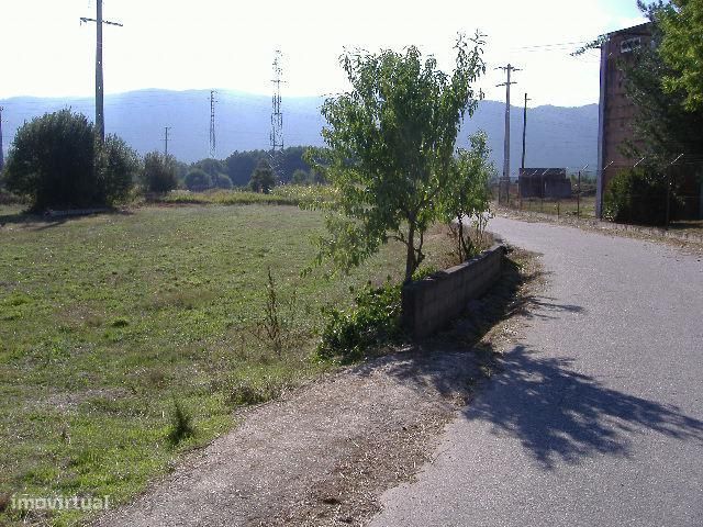Terreno com 1450 m 2