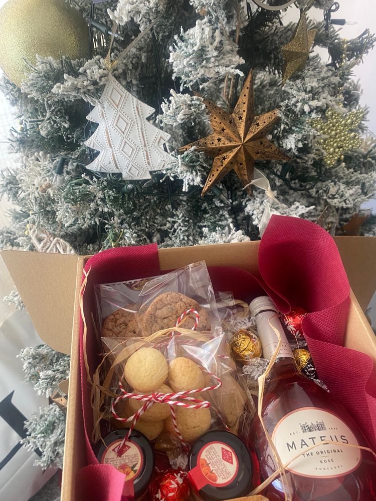 Aluguer de loja/ espaço de festas em casal de cambra