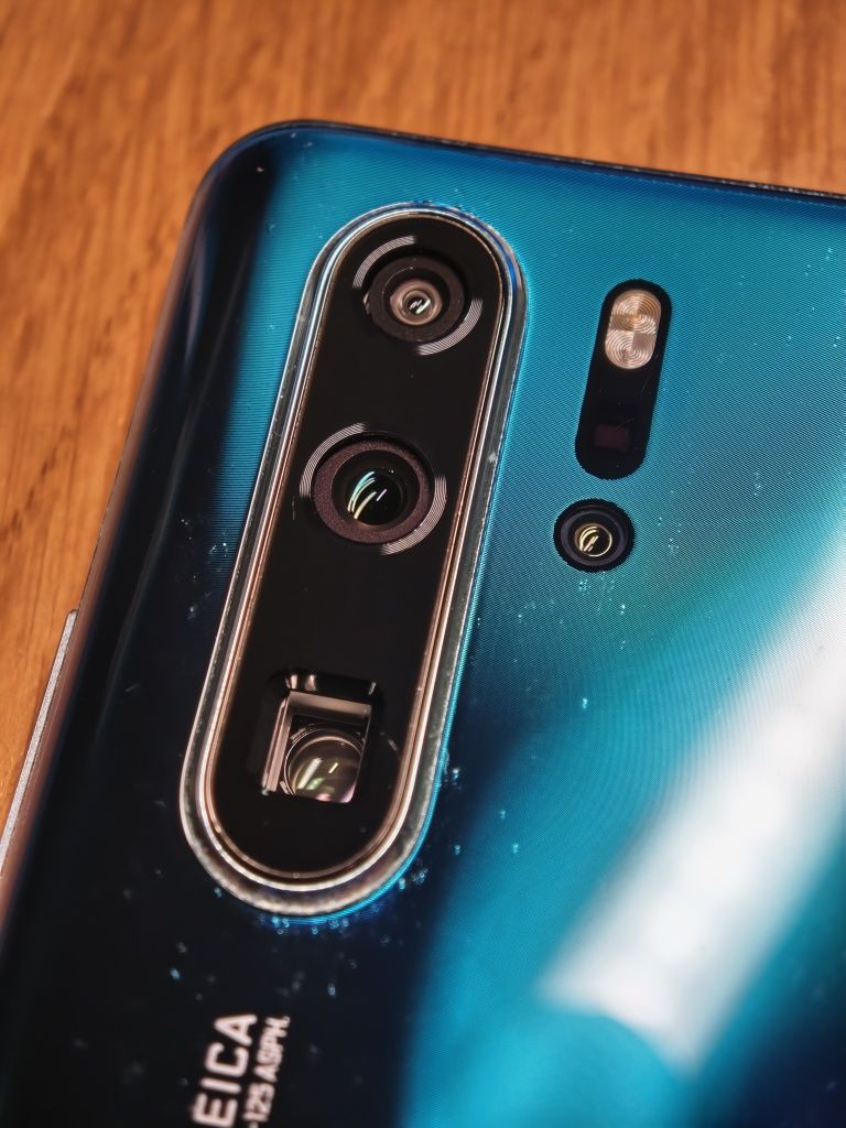 Huawei P30 Pro + akcesoria