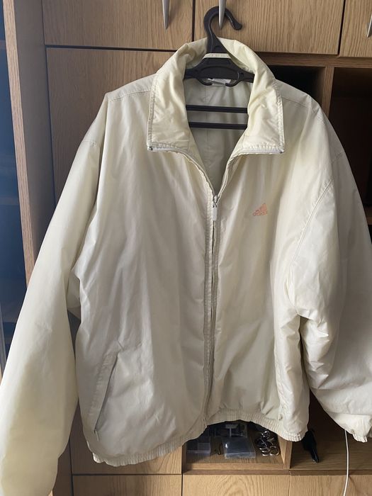 Весняна куртка Adidas