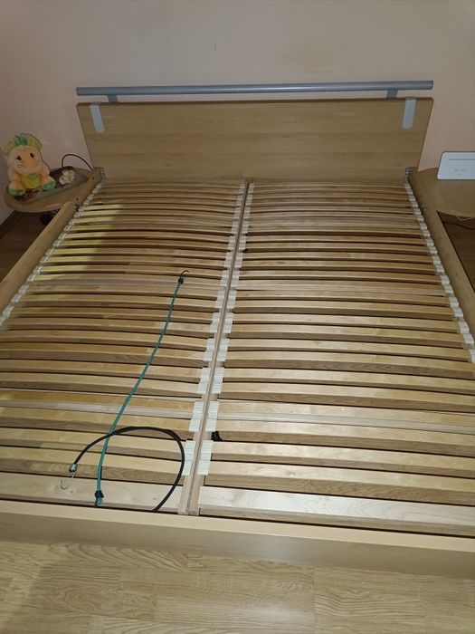Łóżko bez materaca