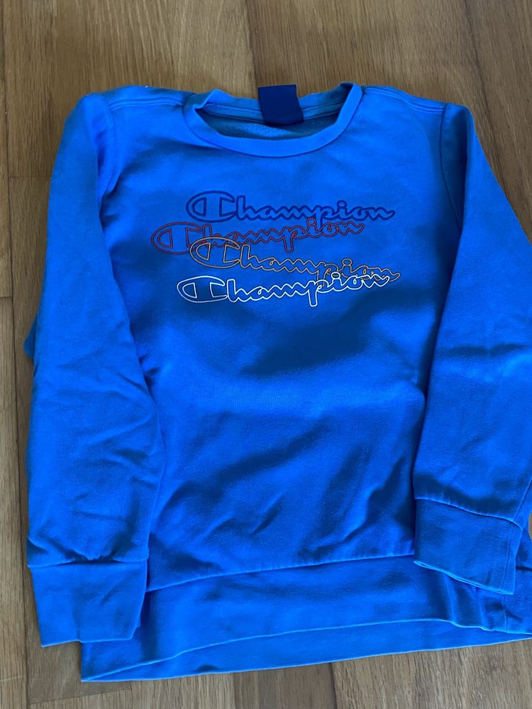 Camisola sweat champion . Tamanho 9/10 anos