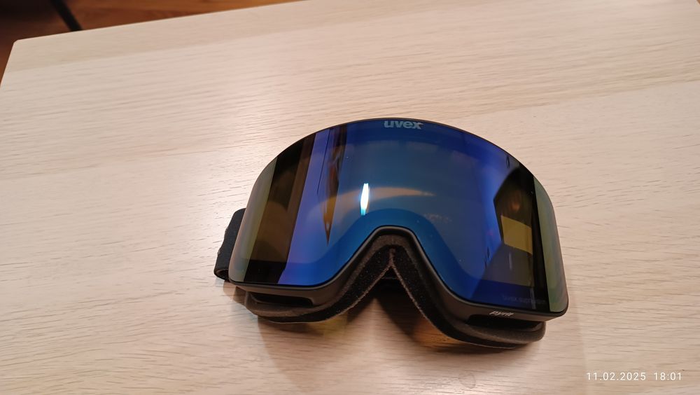 Gogle narciarskie i snowboardowe UVEX