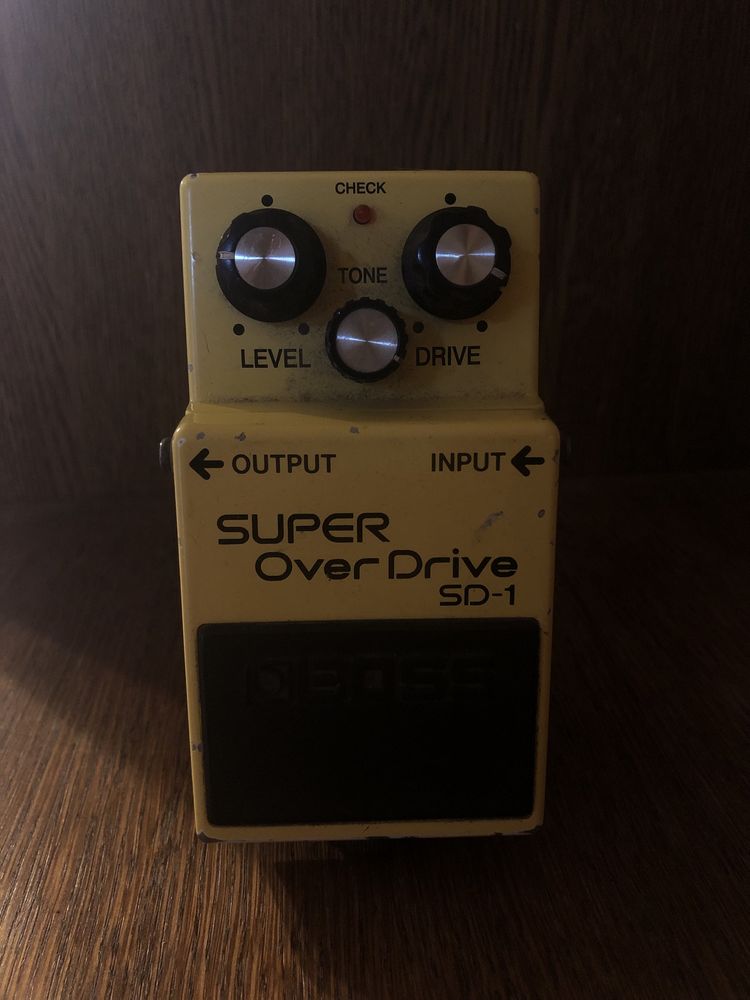 Педаль примочка Super Overdrive Boss SD-1