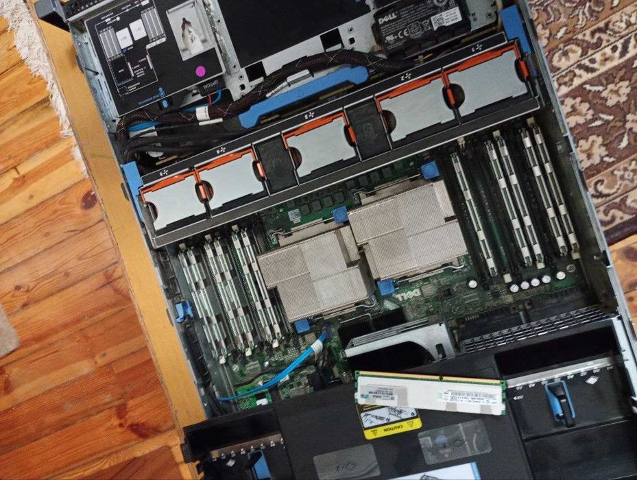 Сервер Dell R710 RAM 256GB Xeon X5650 х 2