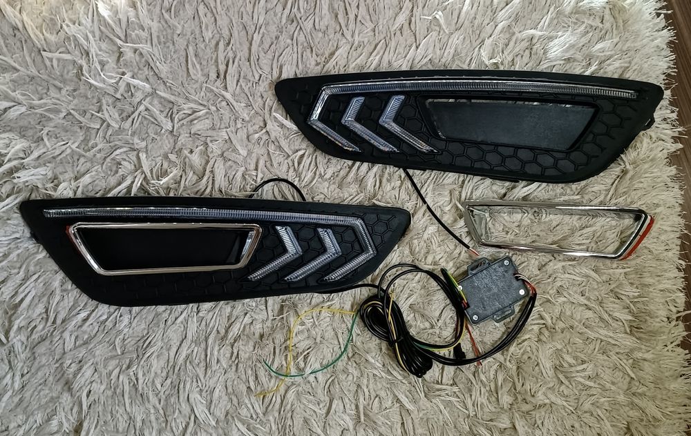 Ford Focus LED ledy *2 rodzaje* światła do jazdy dziennej DRL halogen