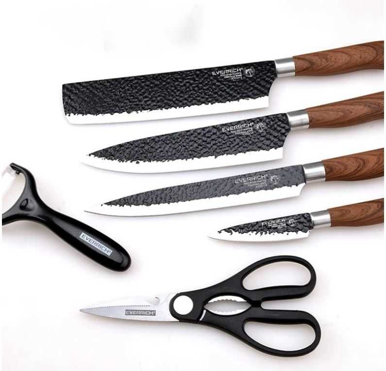 Zestaw noży kuchennych ze stali nierdzewnej