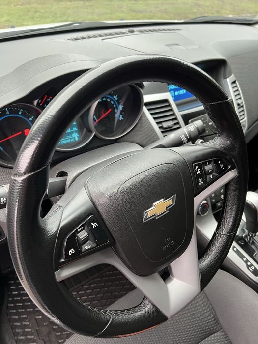 Chevrolet Cruze 2014 автомат