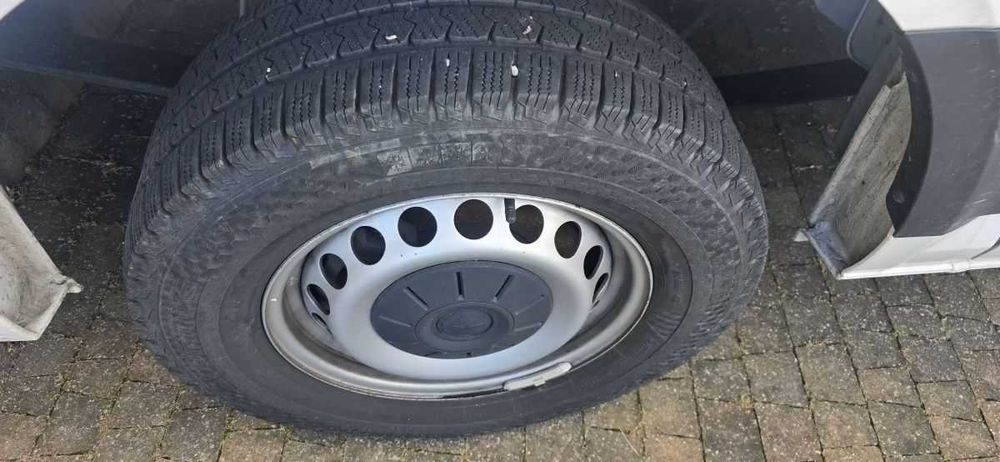 Koła Opony Zimowe 235/65 16C VW Crafter MAN TGE